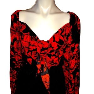 Black and Red crop top with flares sleeves